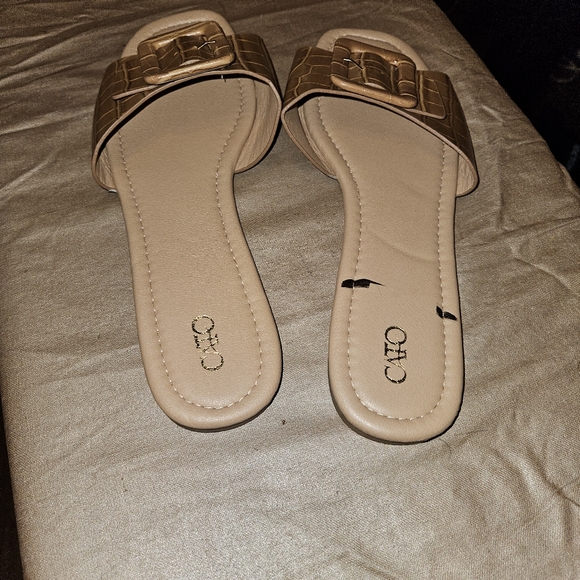 Cato faux crocodile print slide sandals, adjustable buckle, size 11 women. - Picture 4 of 5